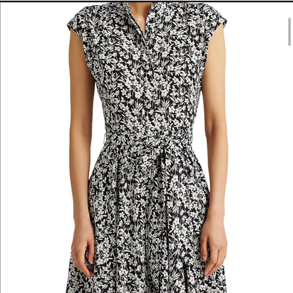 Lauren Ralph Lauren floral crepe sleeveless dress size 12. - Picture 5 of 5